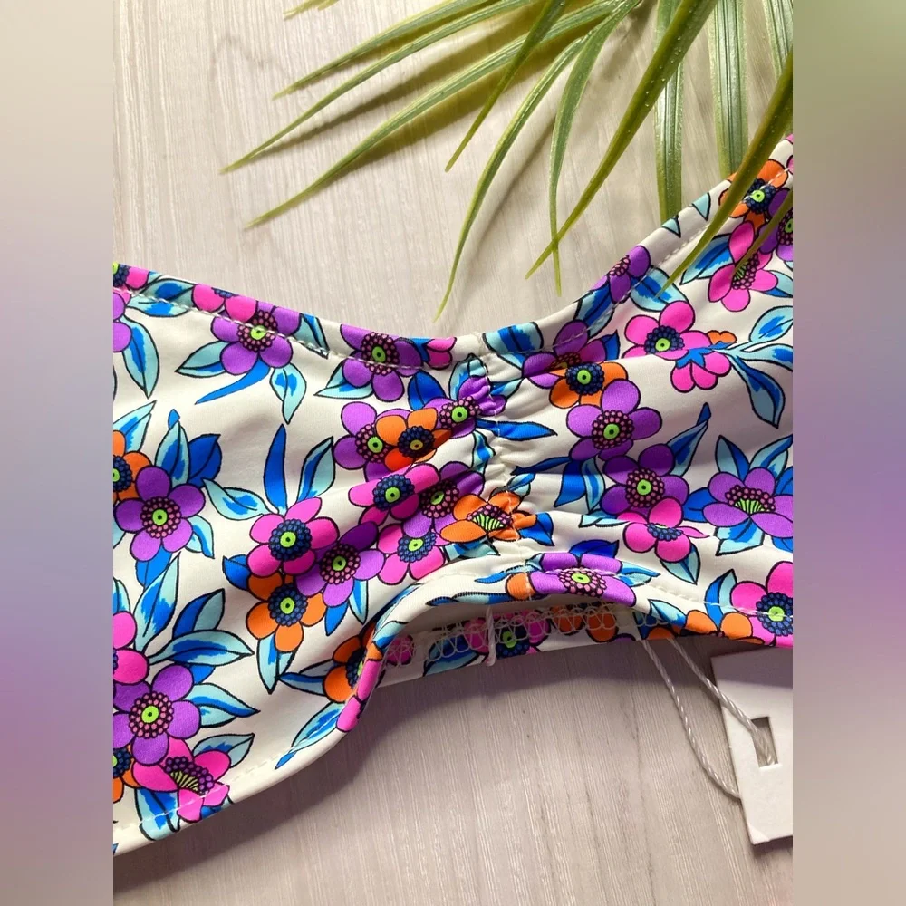 Frankie's Bikinis 👙 Floral Strapless Cinched Bandeau Top | High Rise Bottoms 🍍